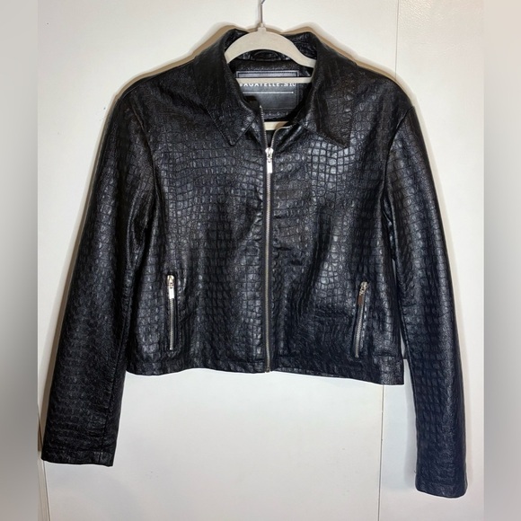 bagatelle Jackets & Blazers - Bagatelle NYC Womens Small Cropped Faux Leather Reptile Skin Printed Moto Jacket